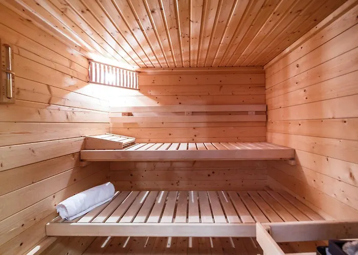 Ferienhaus Kamenica Im Mediterranen Stil Mit Innen- Und Aussenpool By Interhome Kras